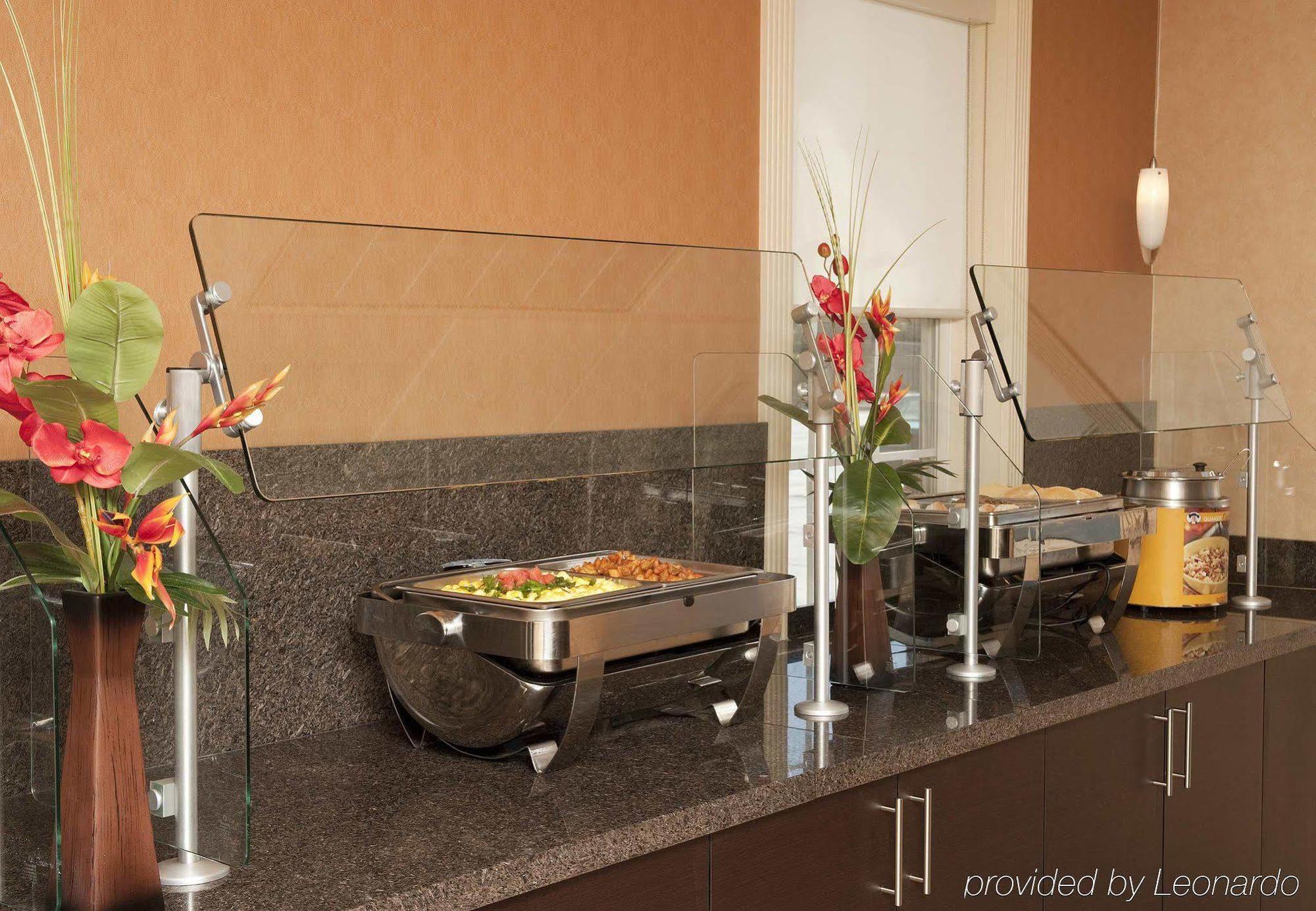 Residence Inn By Marriott Grand Rapids West Грандвилл Экстерьер фото